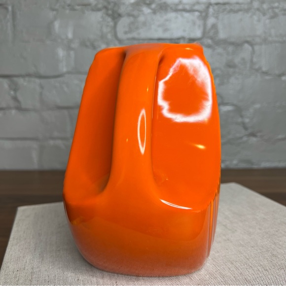 Fiesta Large Orange Red Disc Water Jug Pitcher FIESTAWARE - USA Vintage - Picture 3 of 9